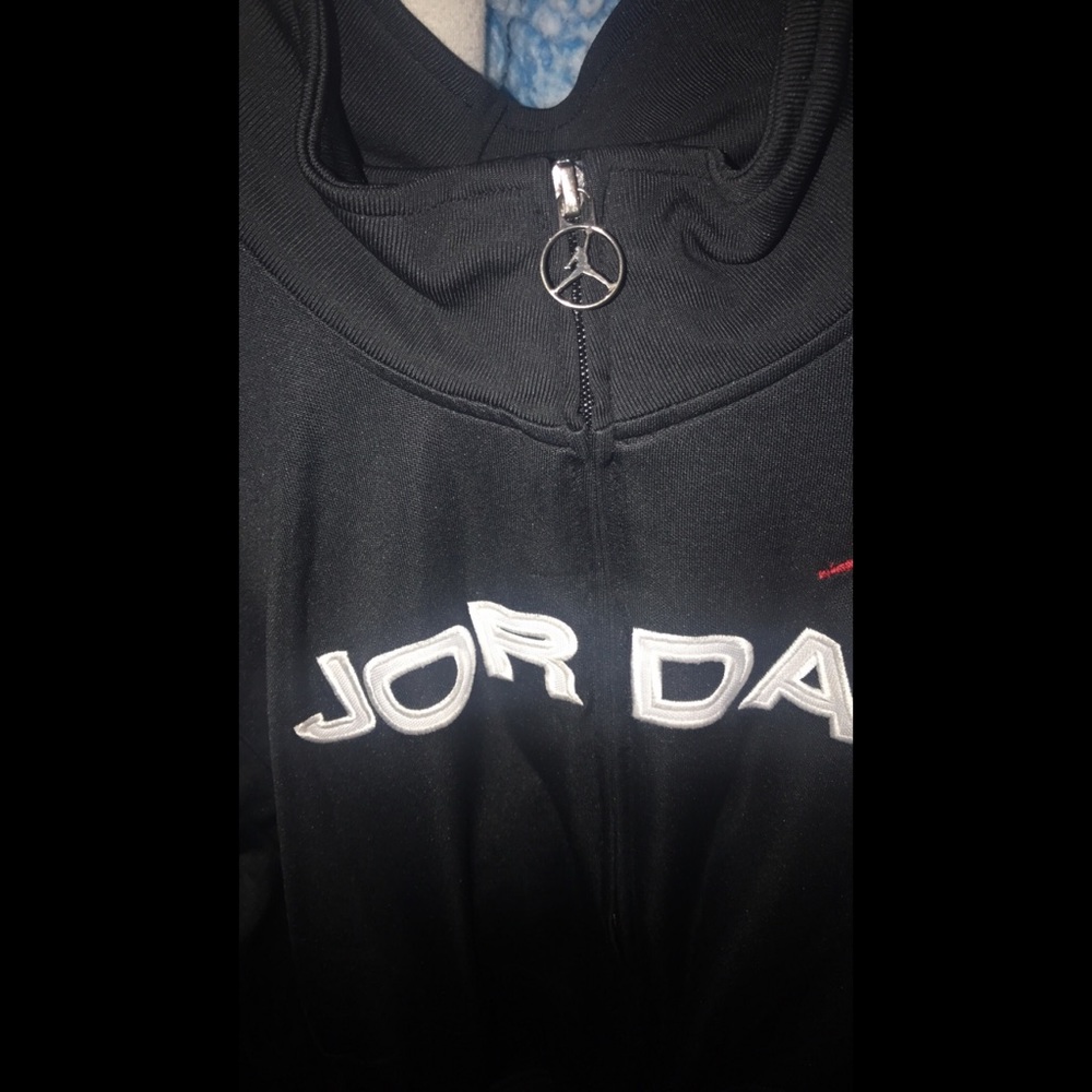 Jacket - Picture 2 of 3